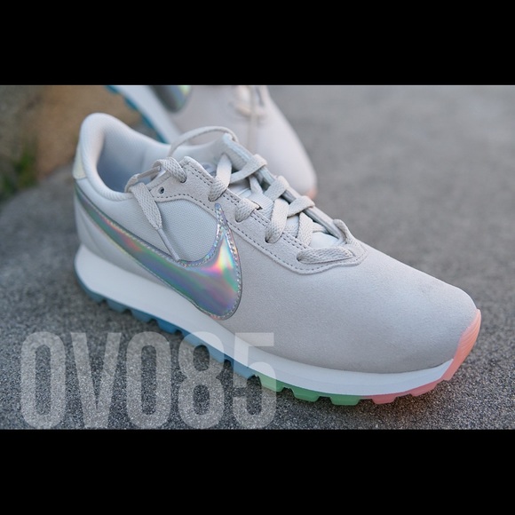 Nike Pre Love O.X. Rainbow - Picture 3 of 5